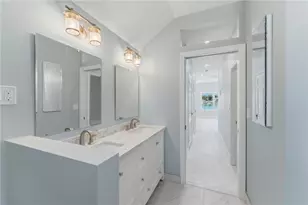 197 Grand View Dr, Warwick, RI 02886 - Photo 20