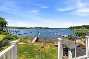 197 Grand View Dr, Warwick, RI 02886 - Photo 4