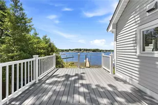 197 Grand View Dr, Warwick, RI 02886 - Photo 2