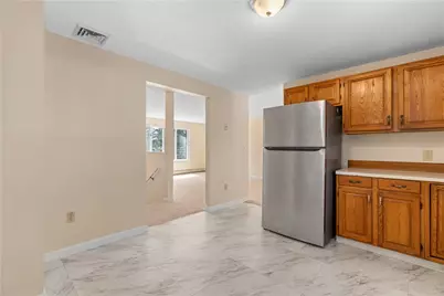 94 Ridgewood Road, Middletown, RI 02842 - Photo 8