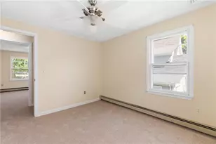 94 Ridgewood Rd, Middletown, RI 02842 - Photo 16