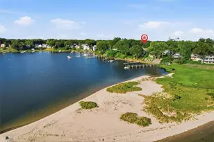 265 Grand View Dr, Warwick, RI 02886 - Photo 2