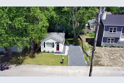 69 Kenway Avenue, Warwick, RI 02889 - Photo 12