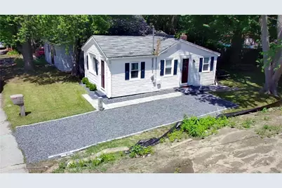 69 Kenway Avenue, Warwick, RI 02889 - Photo 4