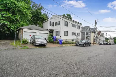 39 Highland Street, Pawtucket, RI 02860 - Photo 2