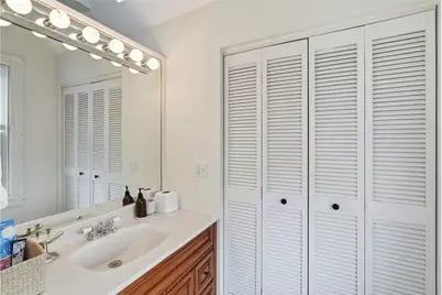 52 Berkeley Avenue, Newport, RI 02840 - Photo 32