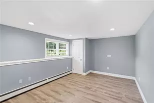 10 Stirling Dr, Glocester, RI 02857 - Photo 34