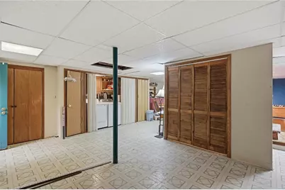 37 Crestwood Drive, West Warwick, RI 02893 - Photo 32