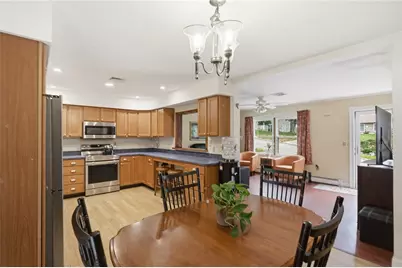 37 Crestwood Drive, West Warwick, RI 02893 - Photo 6