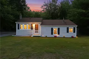 1392 Putnam Pike, Glocester, RI 02814 - Photo 28