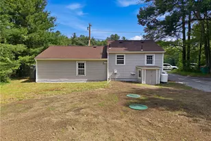 1392 Putnam Pike, Glocester, RI 02814 - Photo 20