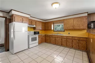 257 Morgan Ave, Johnston, RI 02919 - Photo 24