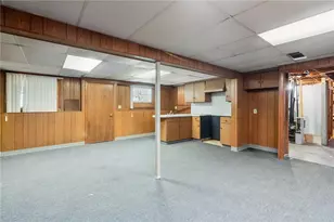 257 Morgan Ave, Johnston, RI 02919 - Photo 22