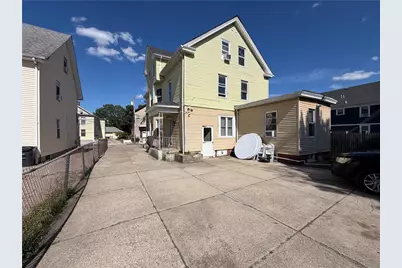53 French Street, Pawtucket, RI 02860 - Photo 12
