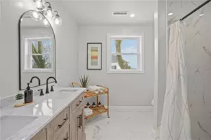 354 Jastram St, Providence, RI 02908 - Photo 16