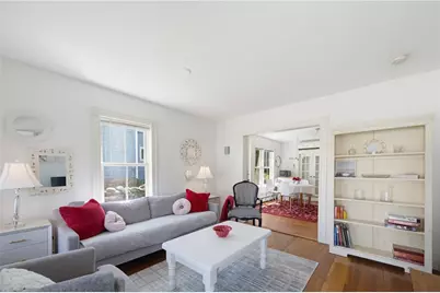 17 Rose Court, Narragansett, RI 02882 - Photo 4