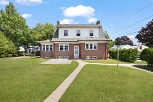 41 Wannamoisett Rd, East Providence, RI 02914 - Photo 46