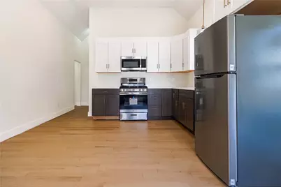 112 Hendrick Street, Providence, RI 02908 - Photo 2