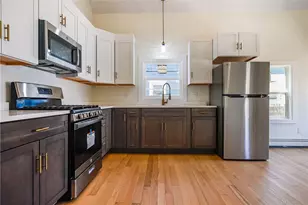 112 Hendrick St, Providence, RI 02908 - Photo 6