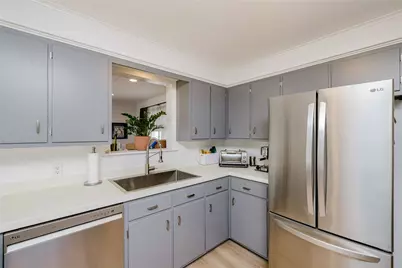 156 Harris Street, Pawtucket, RI 02861 - Photo 8