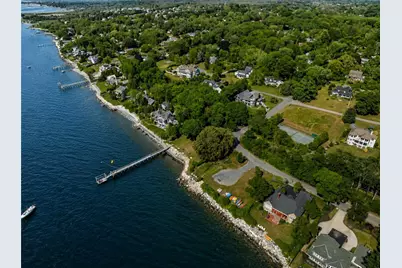 19 Ledge Road, Bristol, RI 02809 - Photo 4