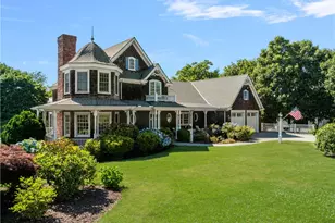19 Ledge Rd, Bristol, RI 02809 - Photo 4