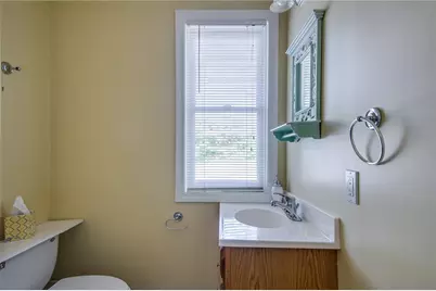 43 Inez Street, Narragansett, RI 02882 - Photo 26