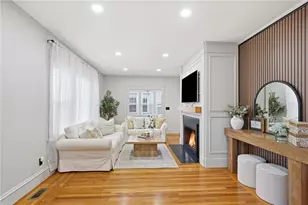 61 Shirley Blvd, Cranston, RI 02910 - Photo 8