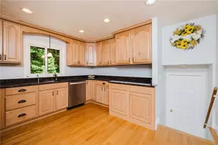 22 Oakview Terrace, Glocester, RI 02857 - Photo 8