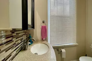 66 John St, Providence, RI 02906 - Photo 14