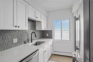 400 Narragansett Pkwy, Warwick, RI 02888 - Photo 14