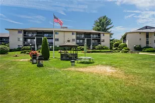 400 Narragansett Pkwy, Warwick, RI 02888 - Photo 34