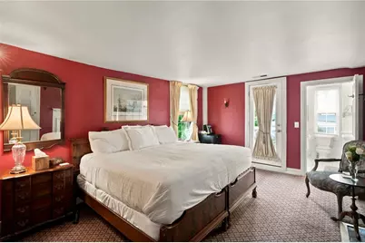 352 Spring Street, Newport, RI 02840 - Photo 20