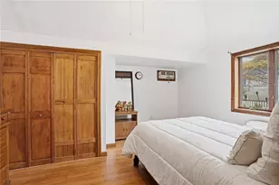 11 Cedar Dr, Bristol, RI 02809 - Photo 8