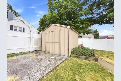 59 Central Avenue, North Providence, RI 02911 - Photo 36