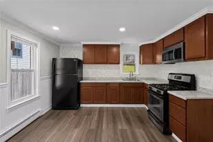 851 Manton Ave, Providence, RI 02909 - Photo 18