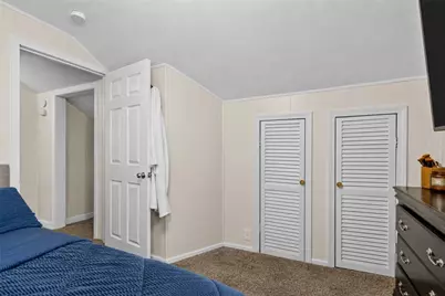 851 Manton Avenue, Providence, RI 02909 - Photo 10