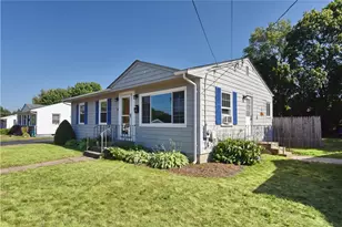 18 Lorraine Ave, Coventry, RI 02816 - Photo 2