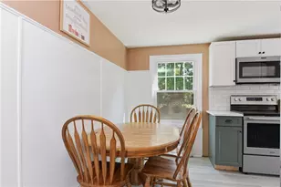 18 Lorraine Ave, Coventry, RI 02816 - Photo 6