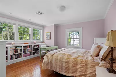 51 Ayrault Street, Newport, RI 02840 - Photo 32