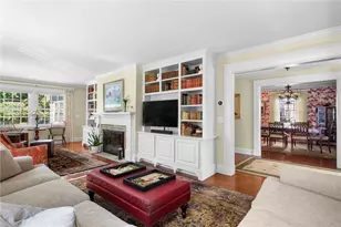 51 Ayrault St, Newport, RI 02840 - Photo 8