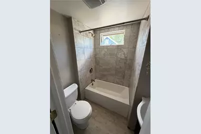 2 Prescott Place, Newport, RI 02840 - Photo 8