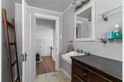 14 Dearborn Street, Newport, RI 02840 - Photo 22