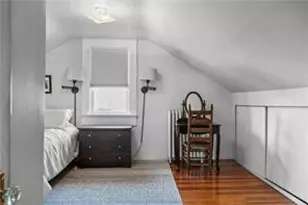 14 Dearborn St, Newport, RI 02840 - Photo 18