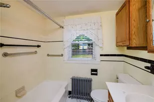 118 Foote St, Barrington, RI 02806 - Photo 12