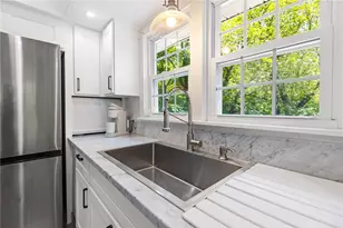 762 Waites Corner Rd, South Kingstown, RI 02892 - Photo 8