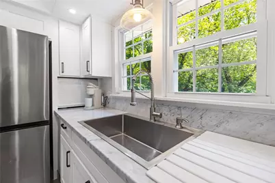 762 Waites Corner Road, South Kingstown, RI 02892 - Photo 8