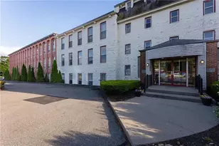 494 Woonasquatucket Ave, North Providence, RI 02911 - Photo 1