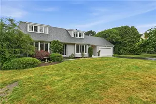 20 Sherman Ave, Bristol, RI 02809 - Photo 2