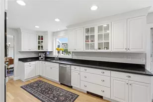 20 Sherman Ave, Bristol, RI 02809 - Photo 6